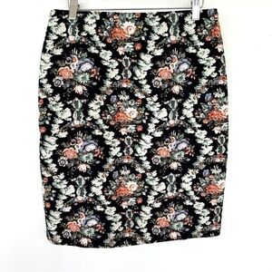 Philosophy pencil  skirt, midi length, in a floral print, unlined